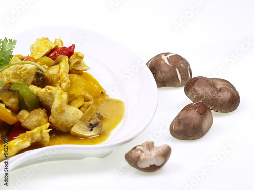 chinesisches hühnchen curry