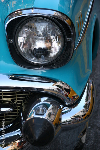 COLLECTIBLE CAR BLUE © PICTURETIME