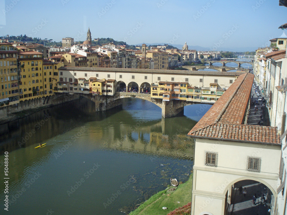 Florenz  Arno Ponte Vecchio Italien Toscani