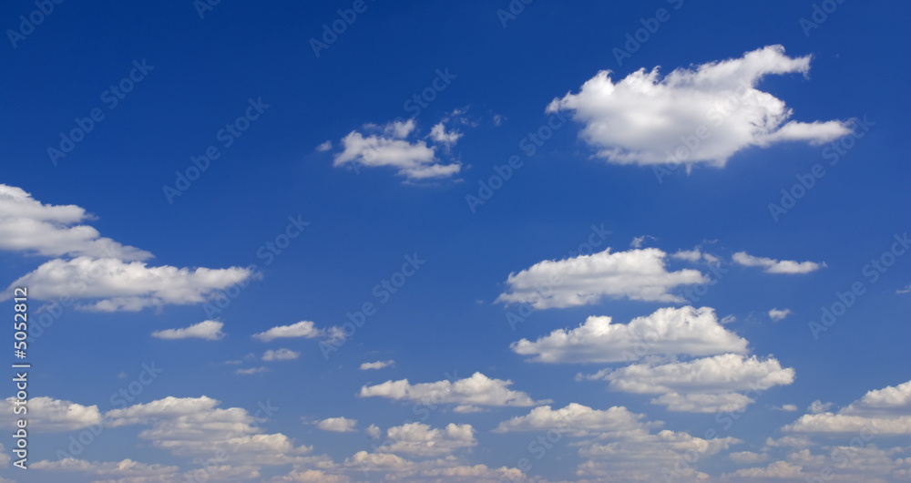 Fototapeta premium Blu sky and clouds