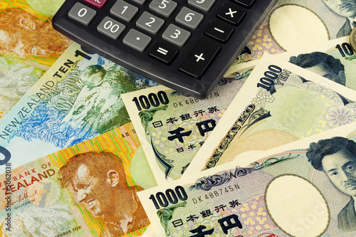 New Zealand and Japanese currency pair photo