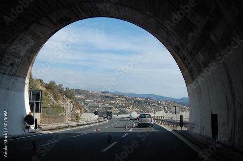 tunnel routier