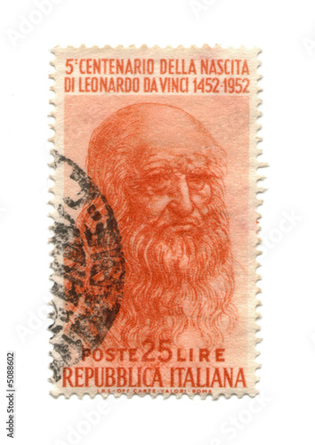 Postage stamp from Italy dated 1952 with Leonardo Da Vinci