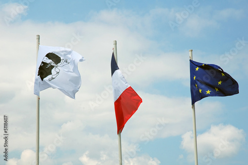 drapeaux - Corse - France - CEE
