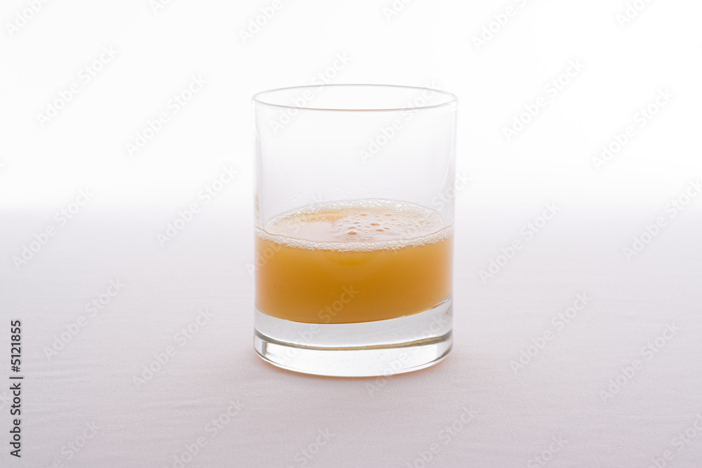 verre jus d'orange