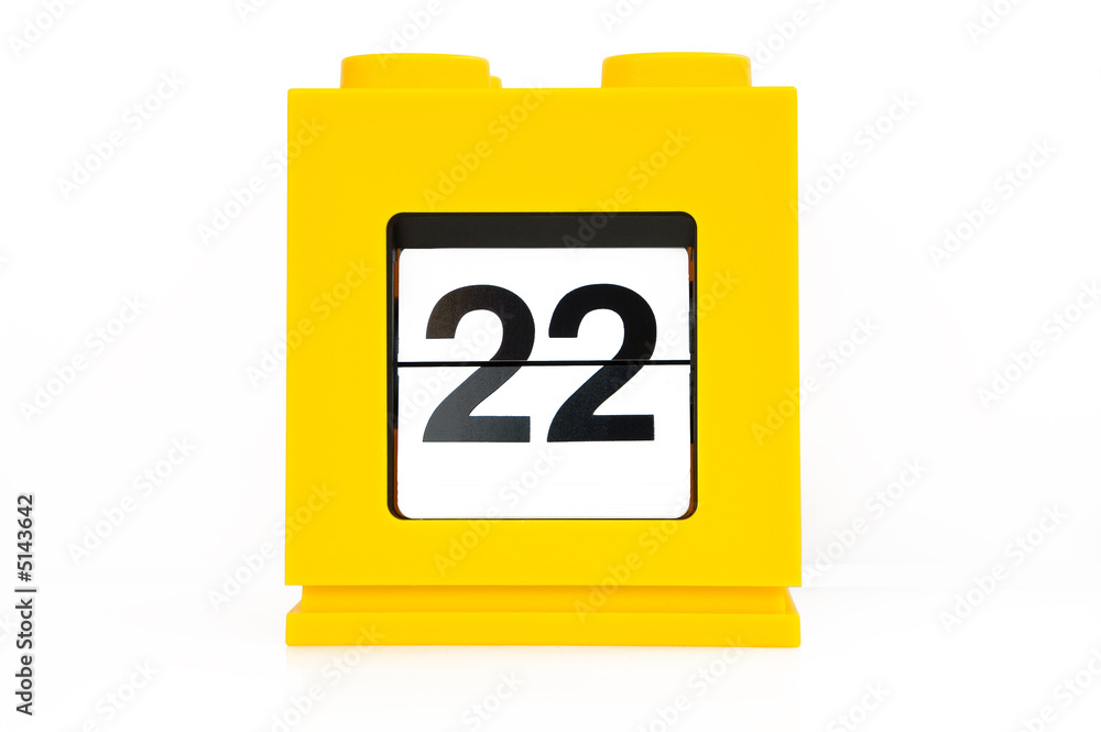date calendar with yellow
