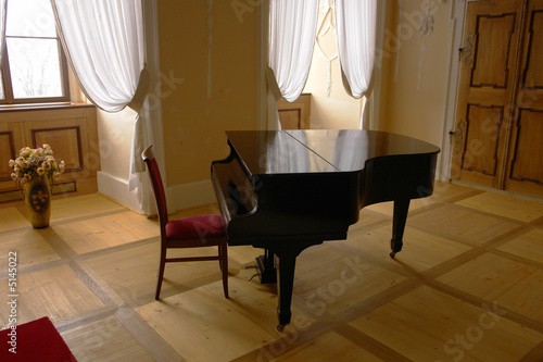 grand piano