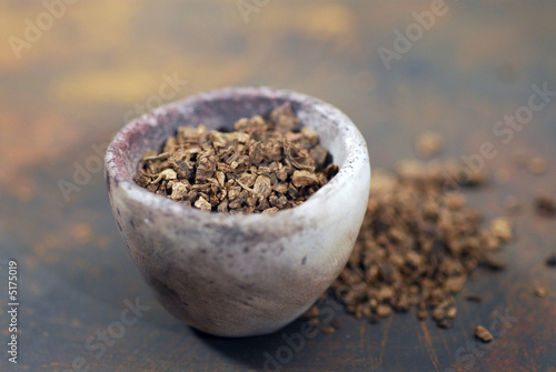 Принти на полотні Valerian Root