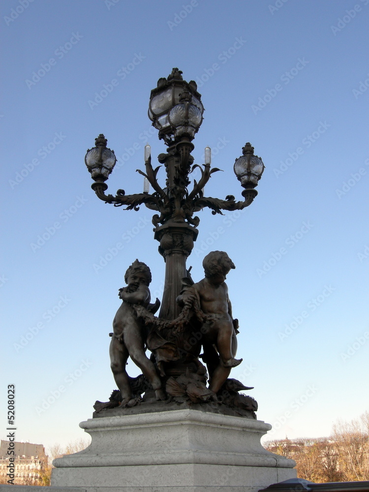 lampadère sur pont alexandre trois lampadère sur pont alexandre trois