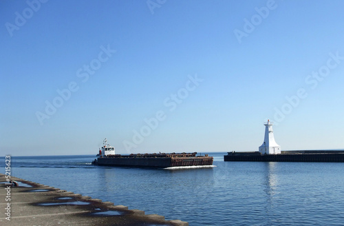 Barge Enters Harbor © janr34