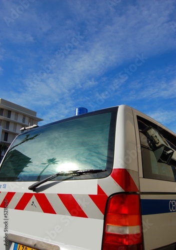 vehicule d'urgence ambulance