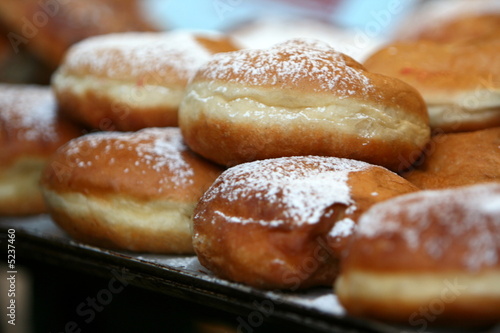 Sufganiyot (Jelly Doughnuts)