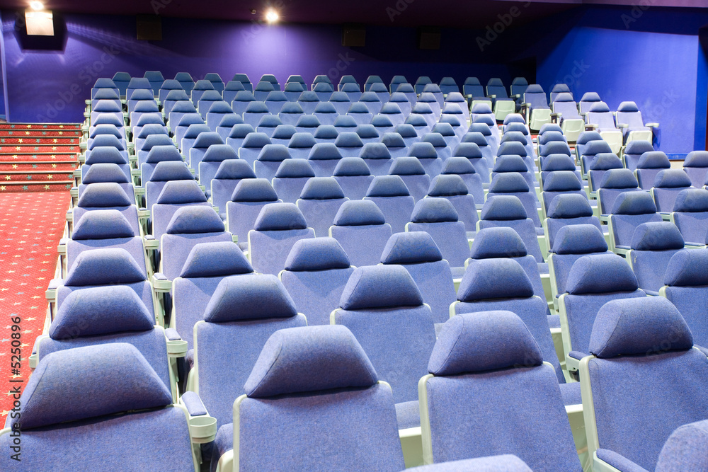 Naklejka premium empty cinema auditorium