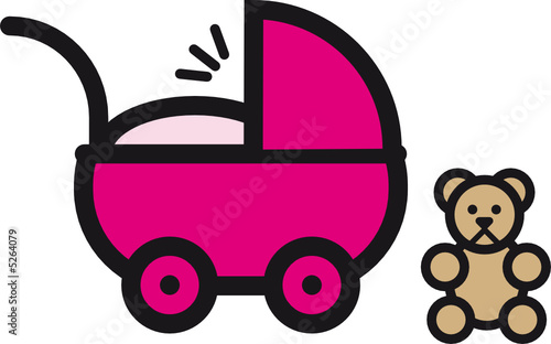 Neugeborenes Baby schreit in einem Kinderwagen 
