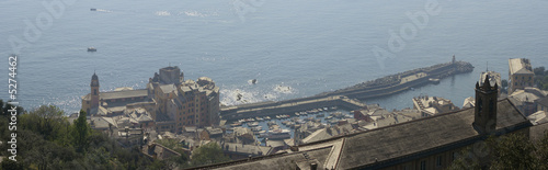 camogli harbor