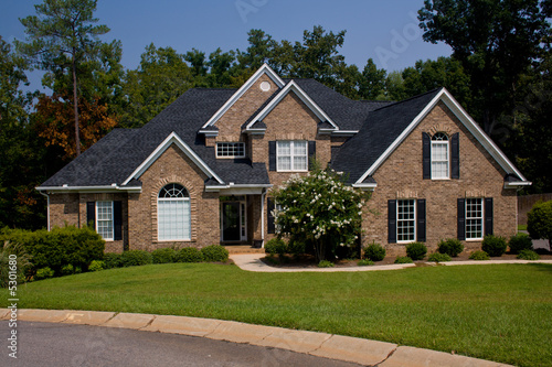 custom brick home 4
