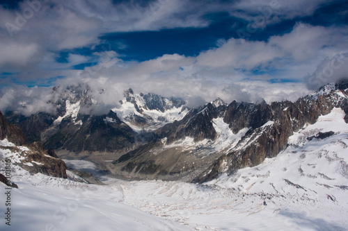 Glacier in the Alps © Eishier