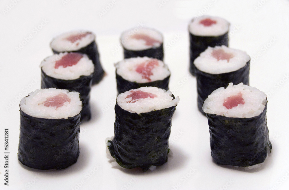 makis makis