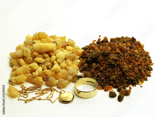 Gold, frankinsence and myrrh photo