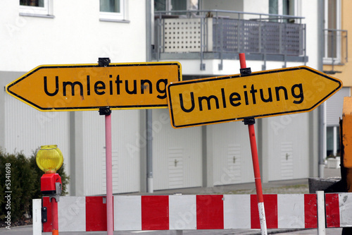 Hinweisschilder Umleitung