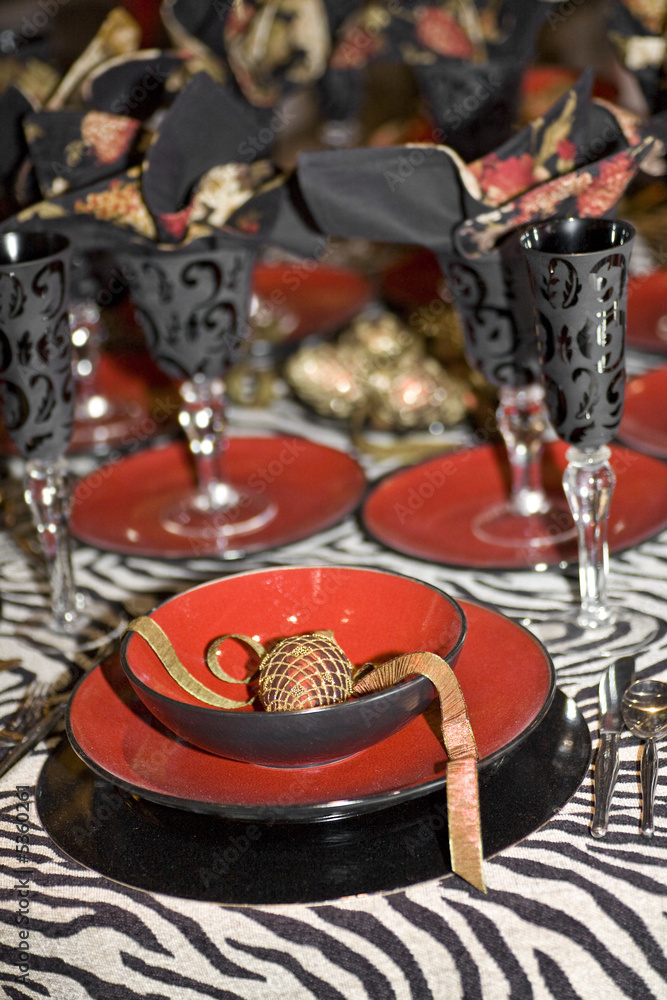 Ellegant Holiday Table Setting Ellegant Holiday Table Setting
