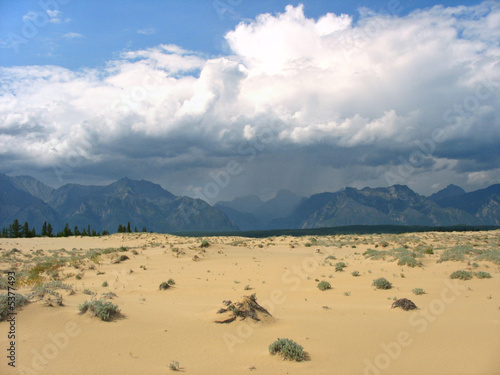 Chara Dunes. Storm over the mountains.
