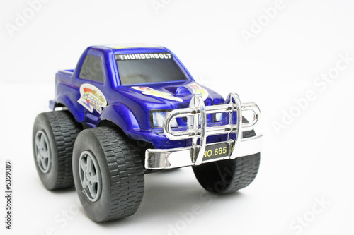 Toy car