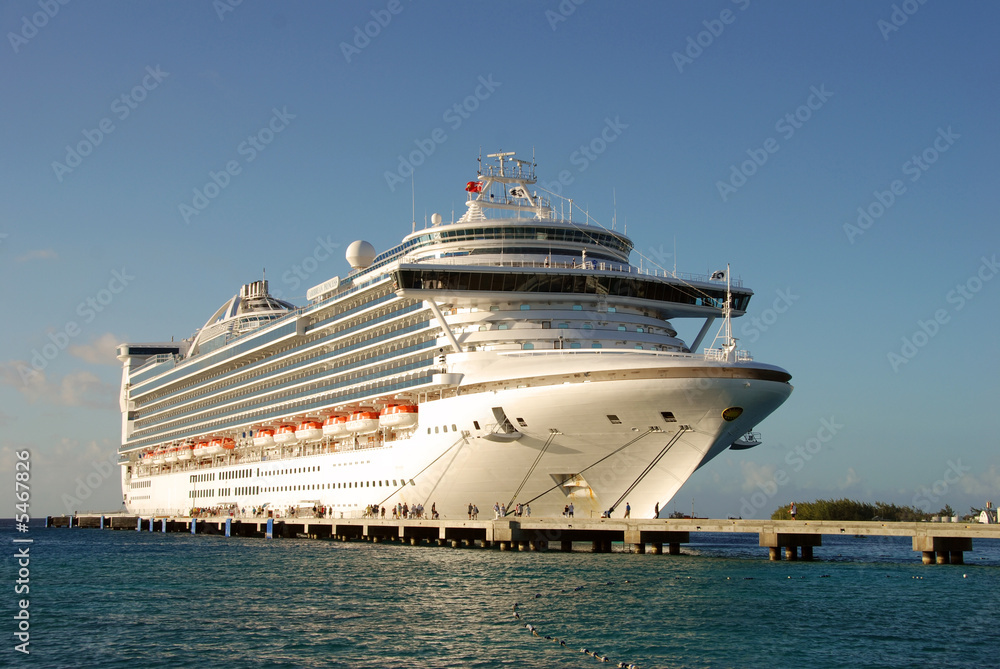 Magnificent cruise vacation 