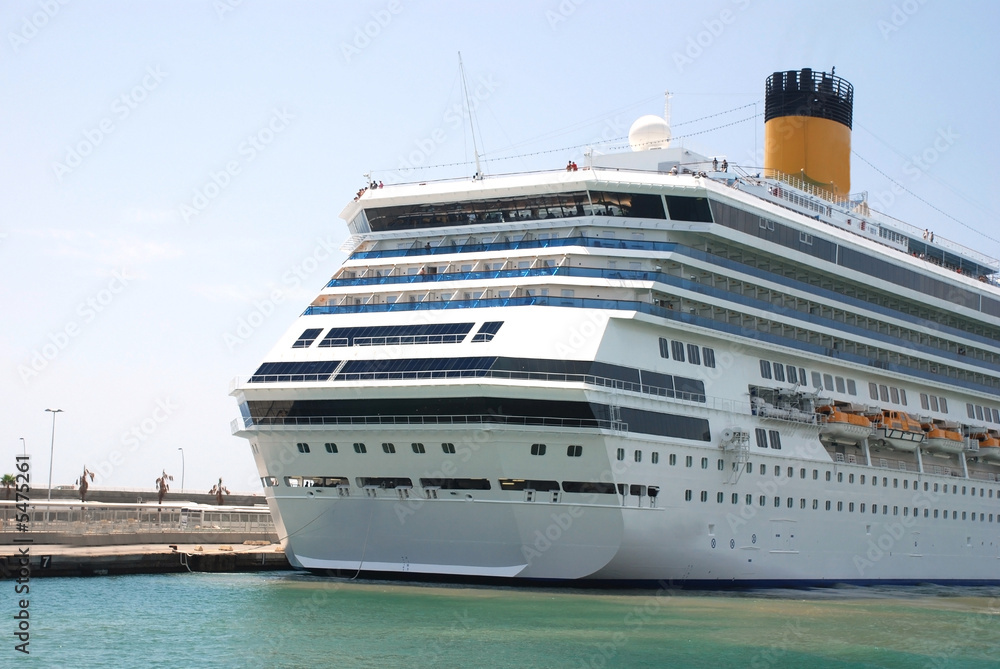 pictures of a cruise ship docked at the harbor