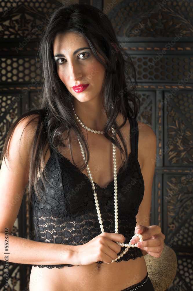 Beautiful young sexy adult Italian woman with black hair foto de Stock |  Adobe Stock