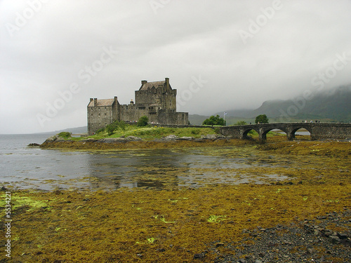 Vista del castillo de Elian Donan