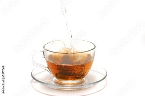 Water flow to tea cup