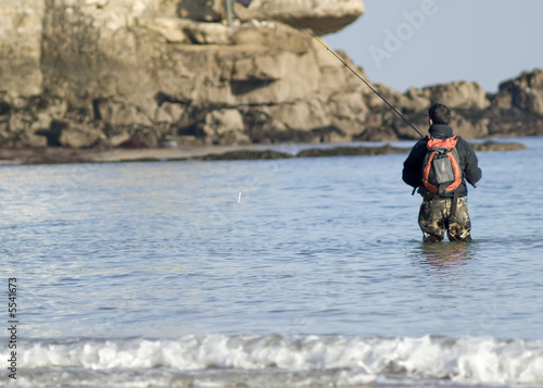 Pescador en el mar