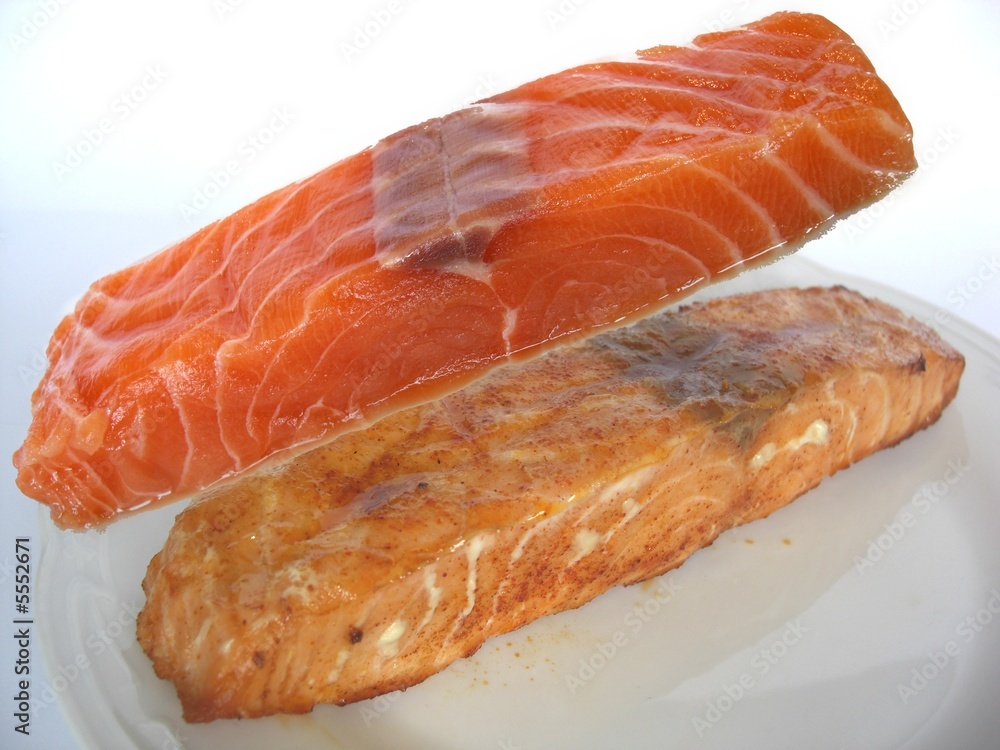Lachs - vor und nach der Zubereitung Lachs - vor und nach der Zubereitung