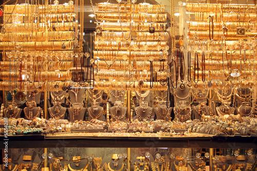 different types of gold creation in a jeweller