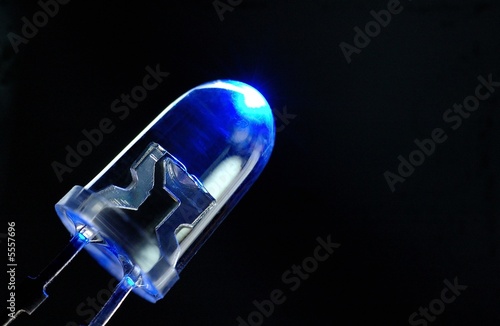 diode électroluminescente bleue photo