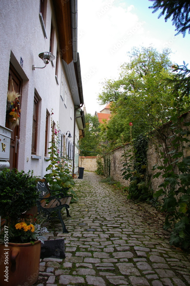 Fototapeta premium Hinter der Liebfrauenkirche