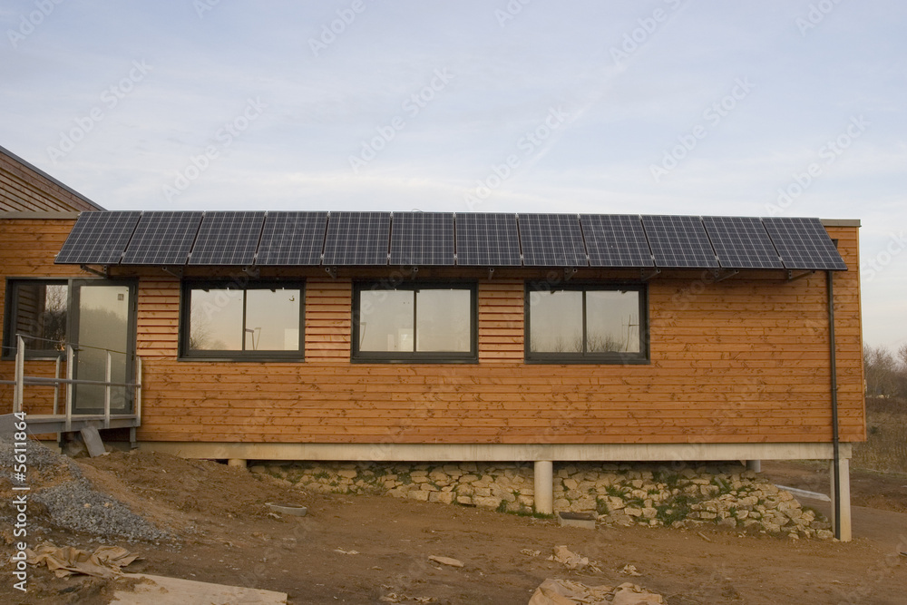 maison écologique et solaire