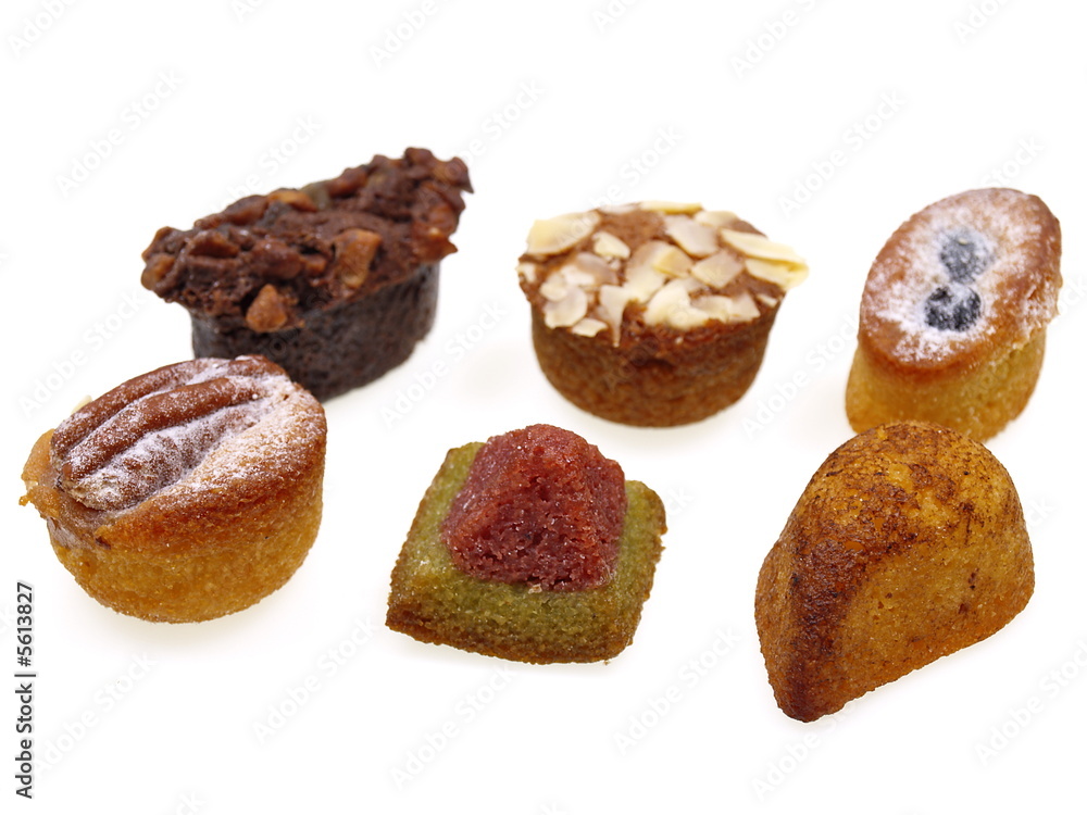 petit fours petit fours