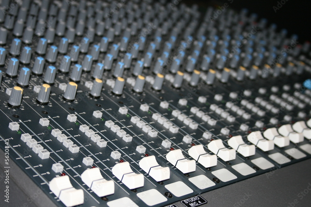 Audio Mixer Board Audio Mixer Board