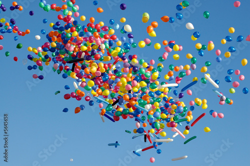 Foto air-balloons in the sky