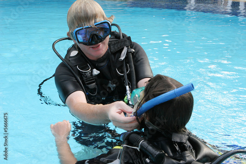 Obraz na płótnie Scuba diving instructor w salonie