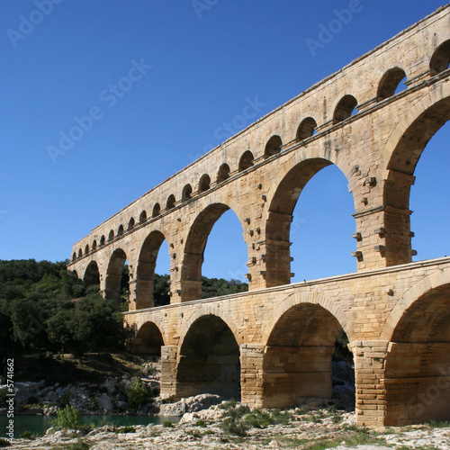 Canvas Print Roman aqueduct at Pont du Gard France