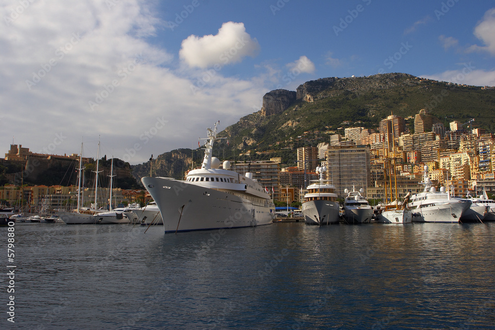 Monte-Carlo-08. Port De Monaco