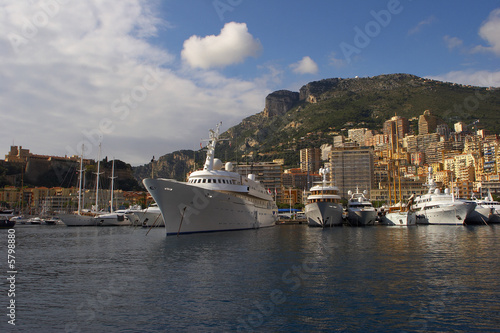 Monte-Carlo-08. Port De Monaco © sokol25