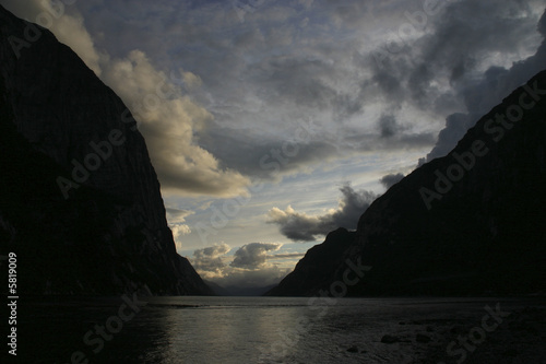 Blick von Lyse-Botn auf den Lyse-Fjord - Norwegen photo