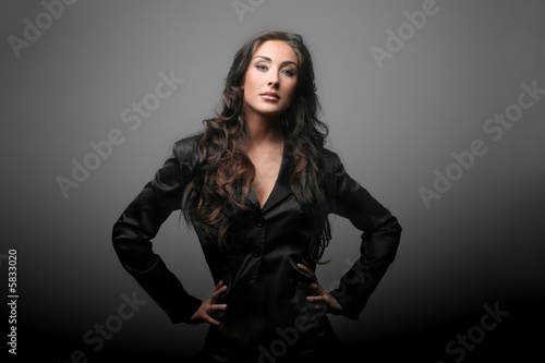 woman 2500