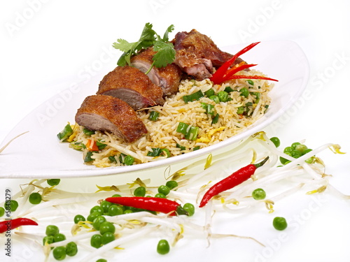 Photography gebratener reis mit hongkong ente