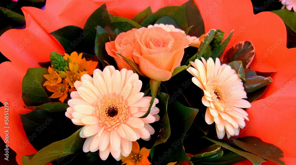 Buntes Blumengesteck Buntes Blumengesteck