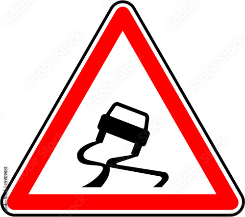 Photos Attention danger - chaussée glissante